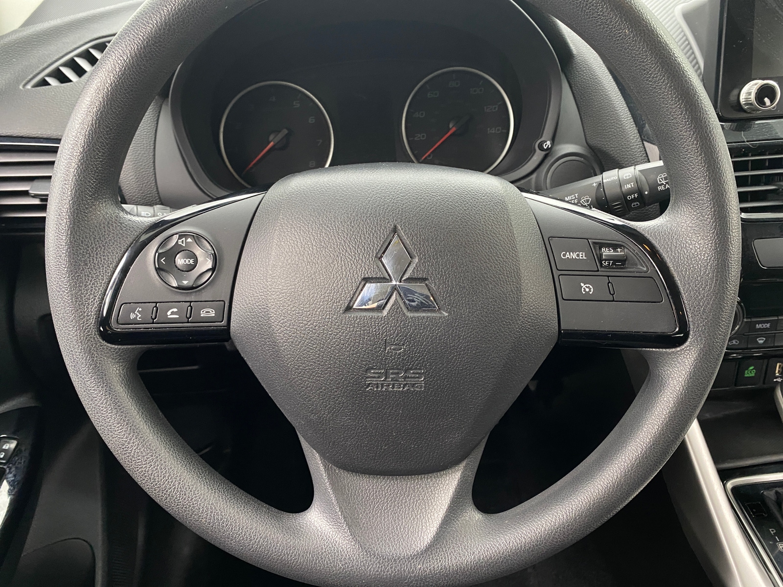 Thumbnail: 2022 Mitsubishi Eclipse Cross - 5