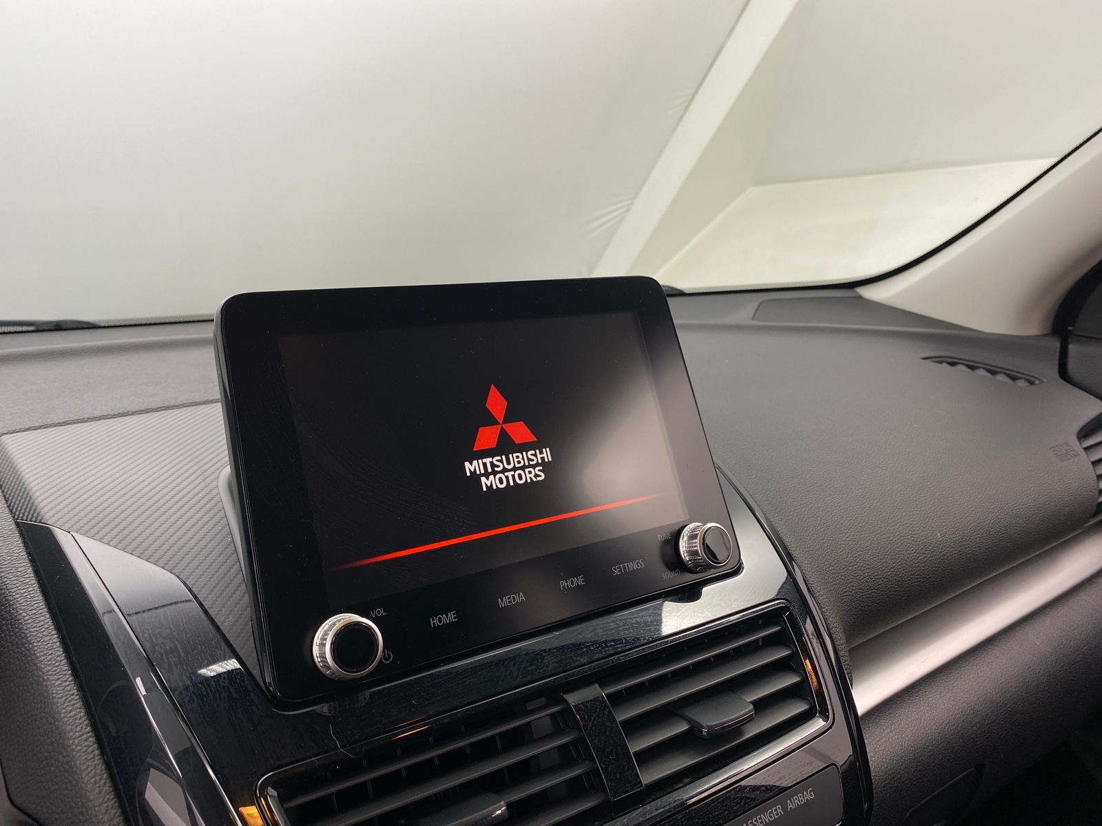 Thumbnail: 2022 Mitsubishi Eclipse Cross - 4