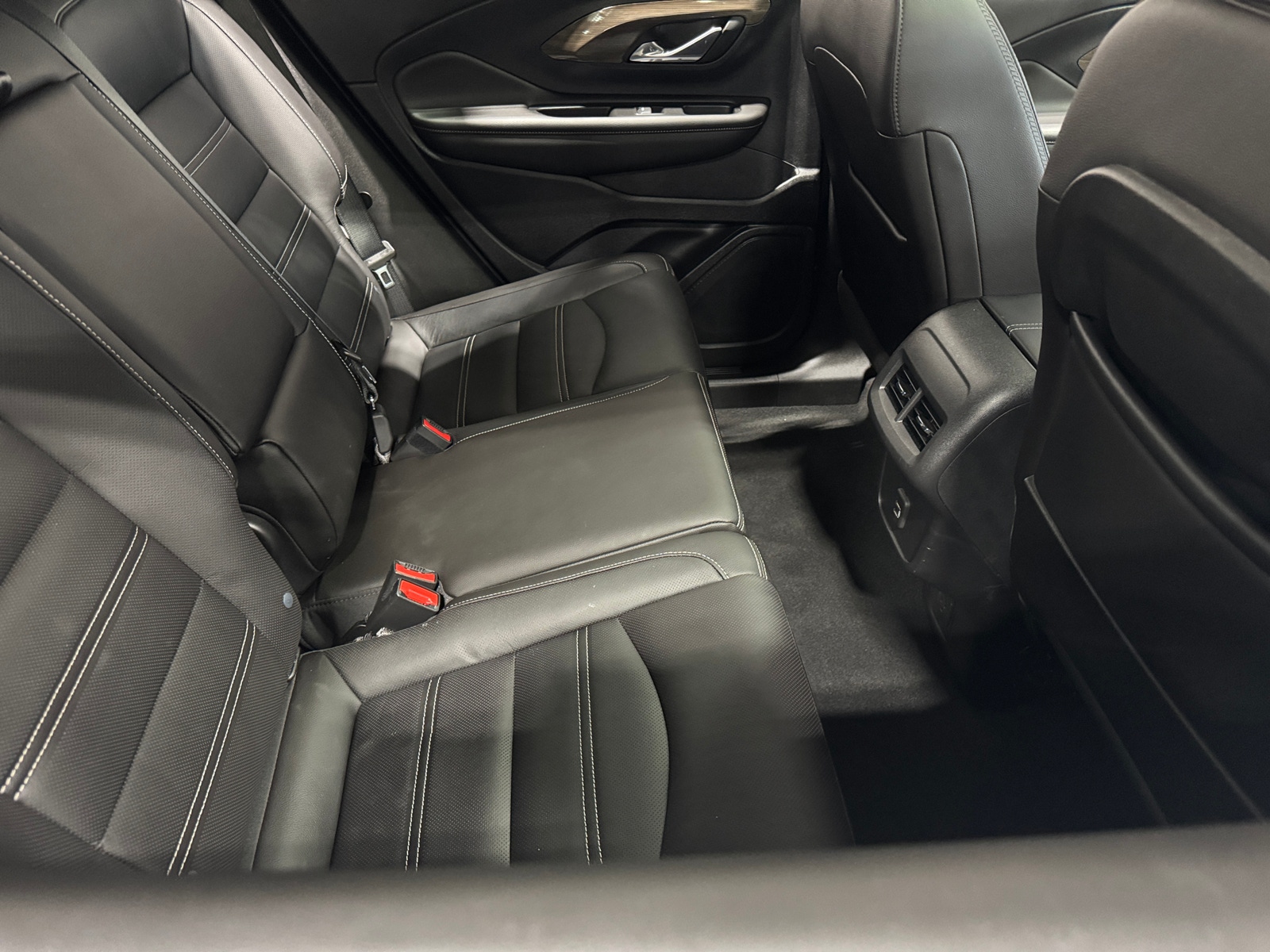 Thumbnail: 2023 GMC Terrain - 5