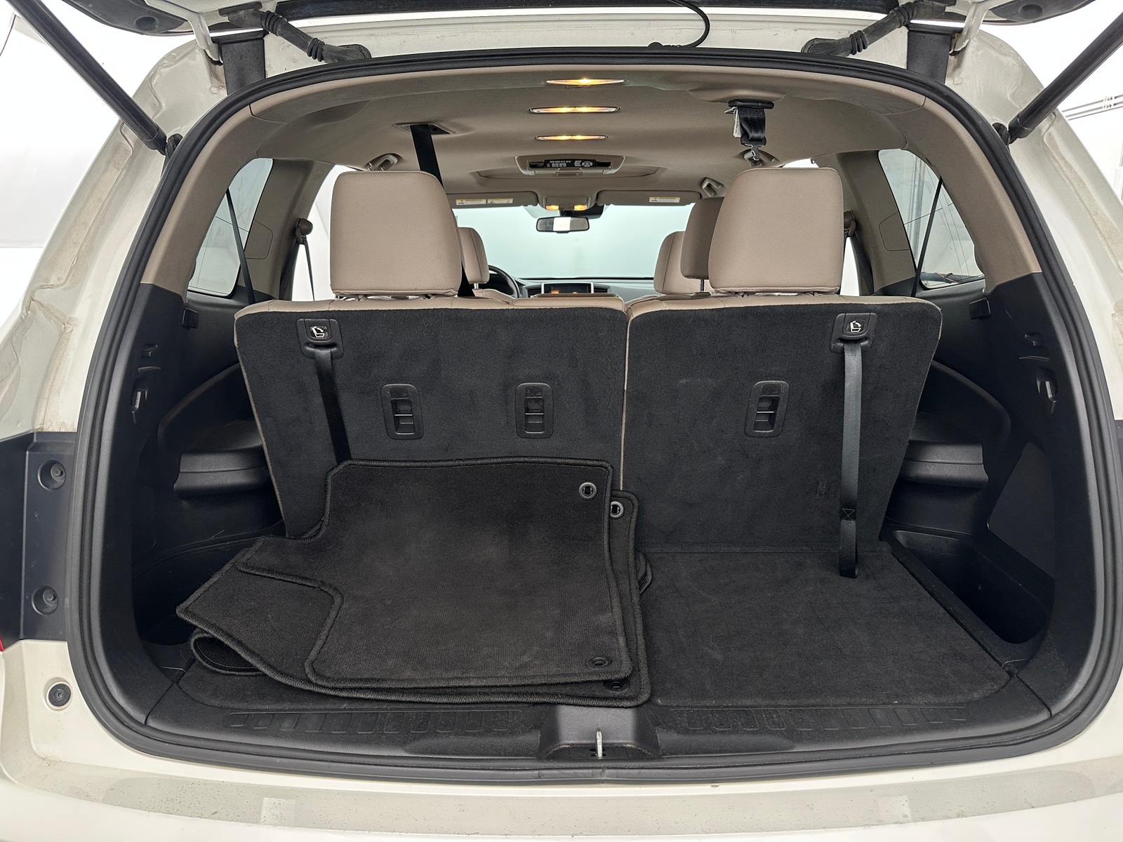 Thumbnail: 2017 Honda Pilot - 6