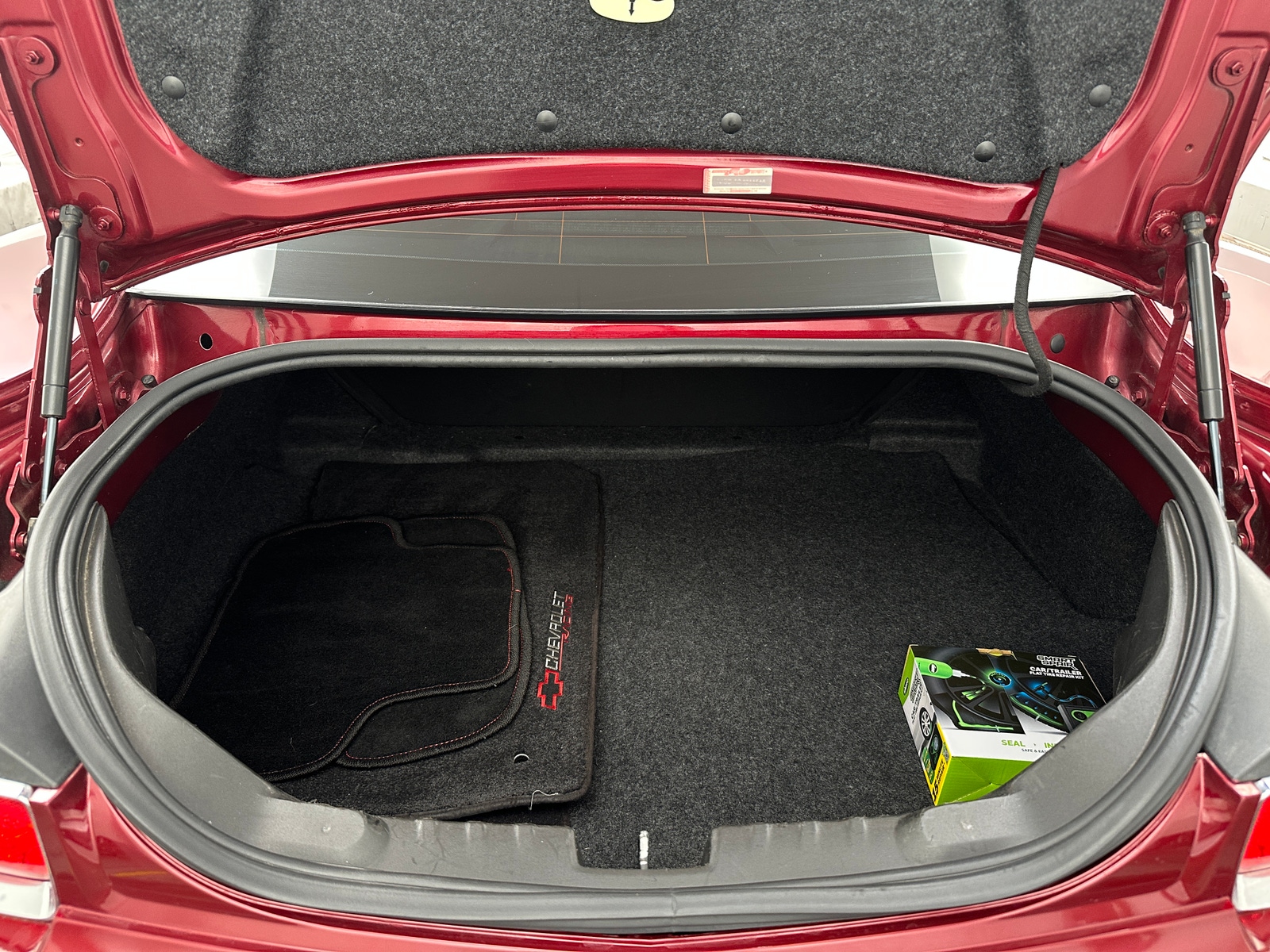 Thumbnail: 2011 Chevrolet Camaro - 5