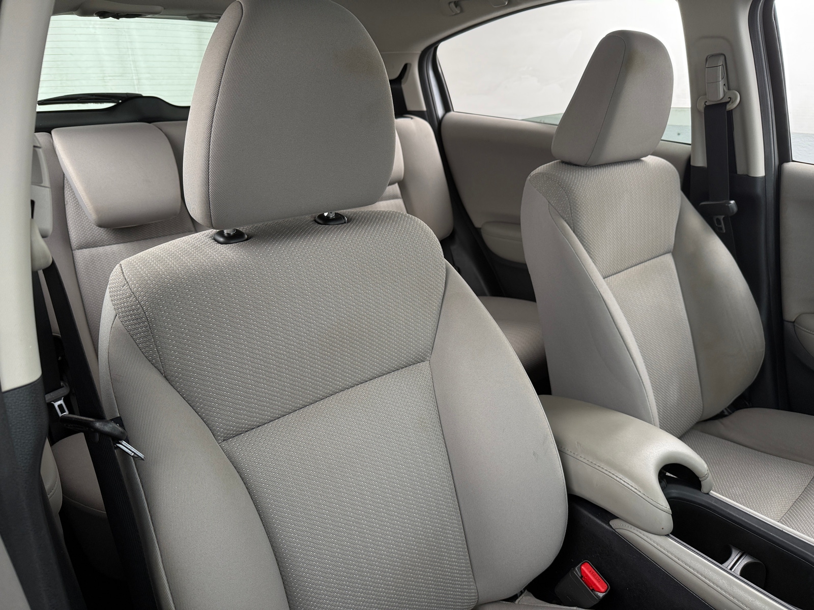 Thumbnail: 2018 Honda HR-V - 2