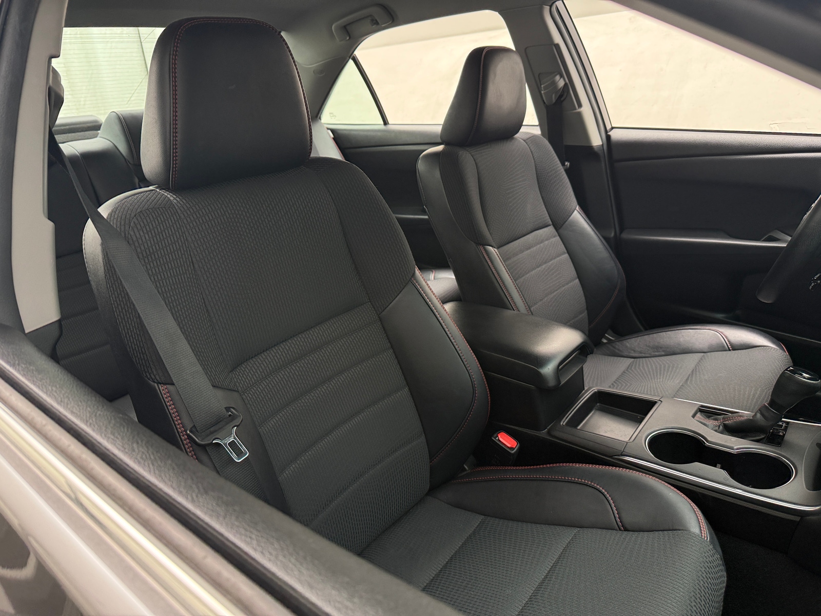 Thumbnail: 2016 Toyota Camry - 2