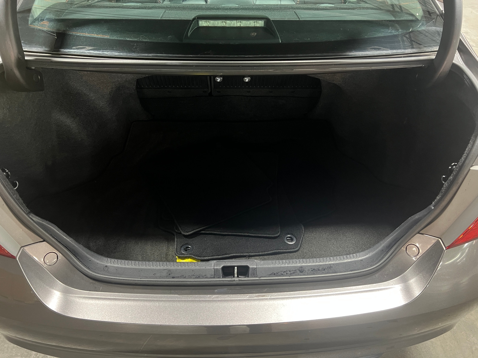 Thumbnail: 2016 Toyota Camry - 7