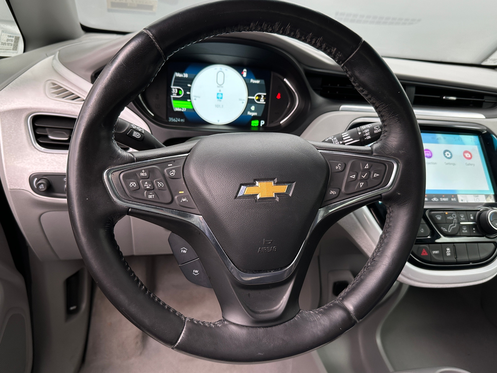 Thumbnail: 2019 Chevrolet Bolt EV - 5