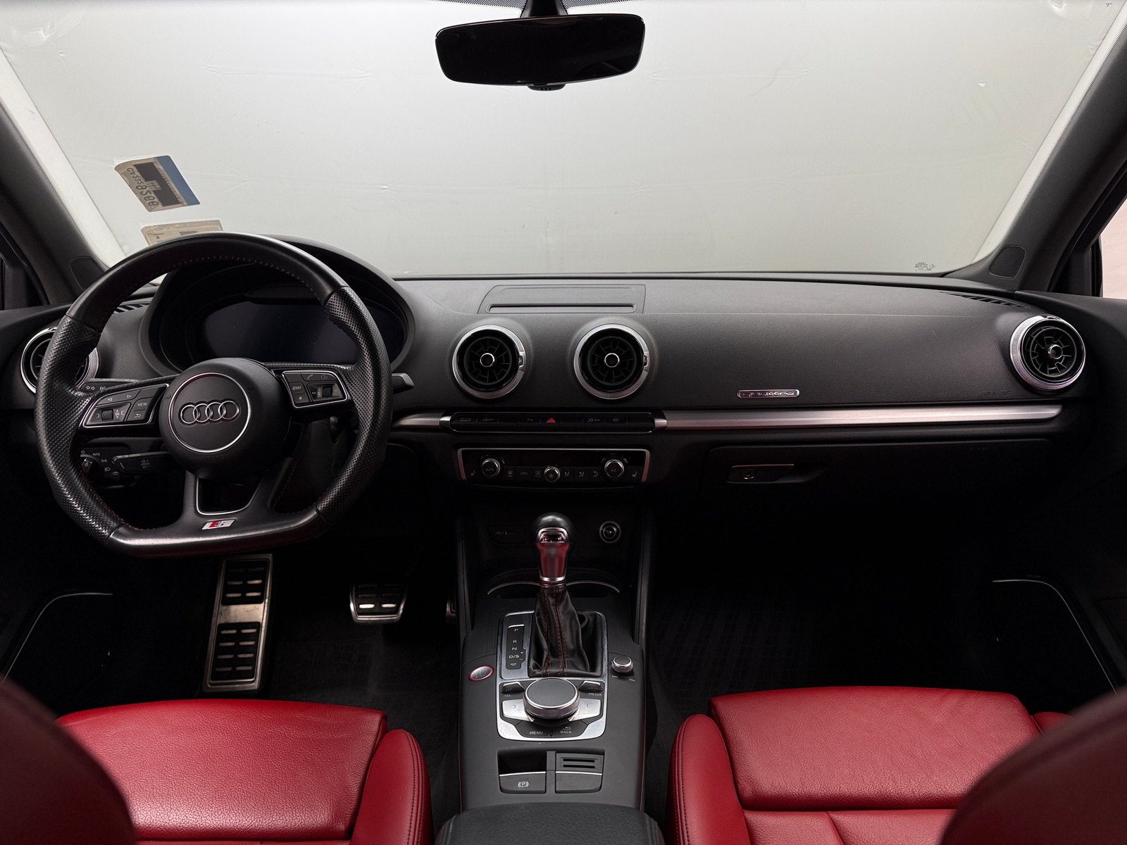 Thumbnail: 2018 Audi S3 - 2