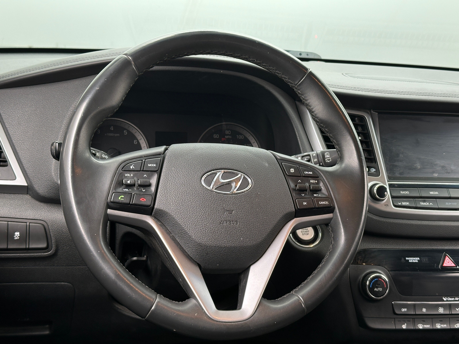 Thumbnail: 2018 Hyundai Tucson - 4