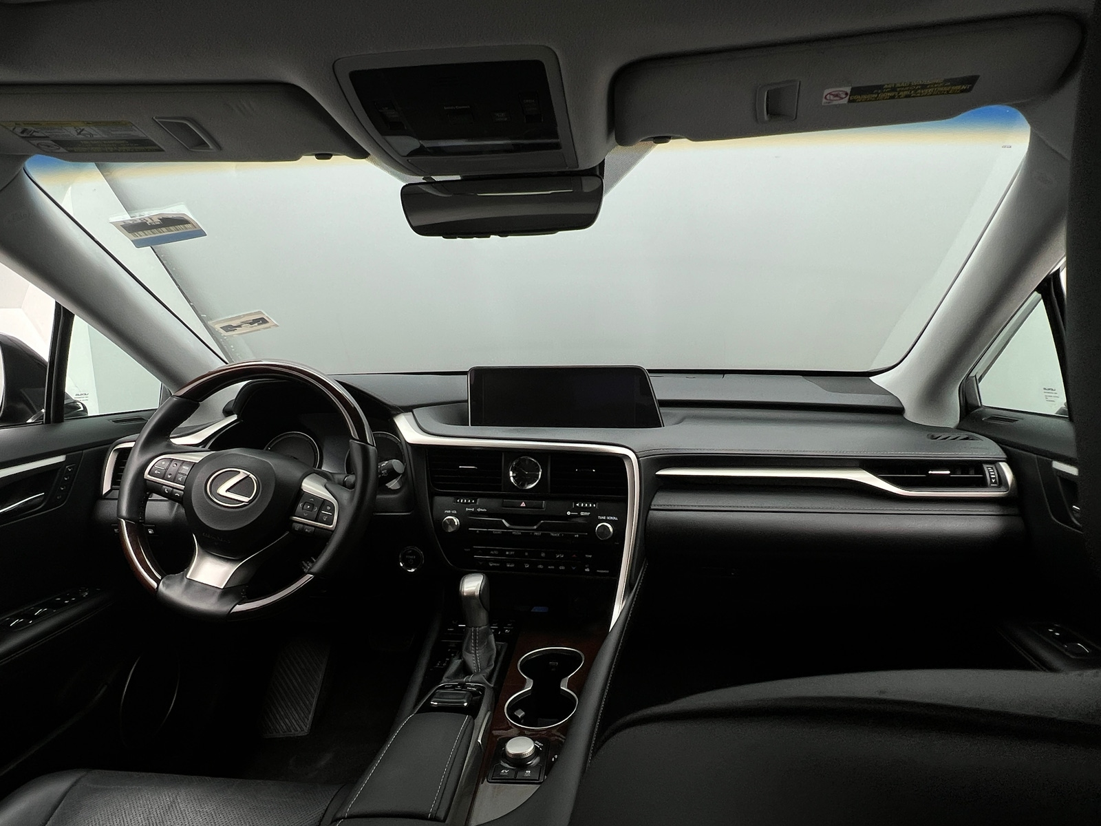 Thumbnail: 2017 Lexus RX - 2