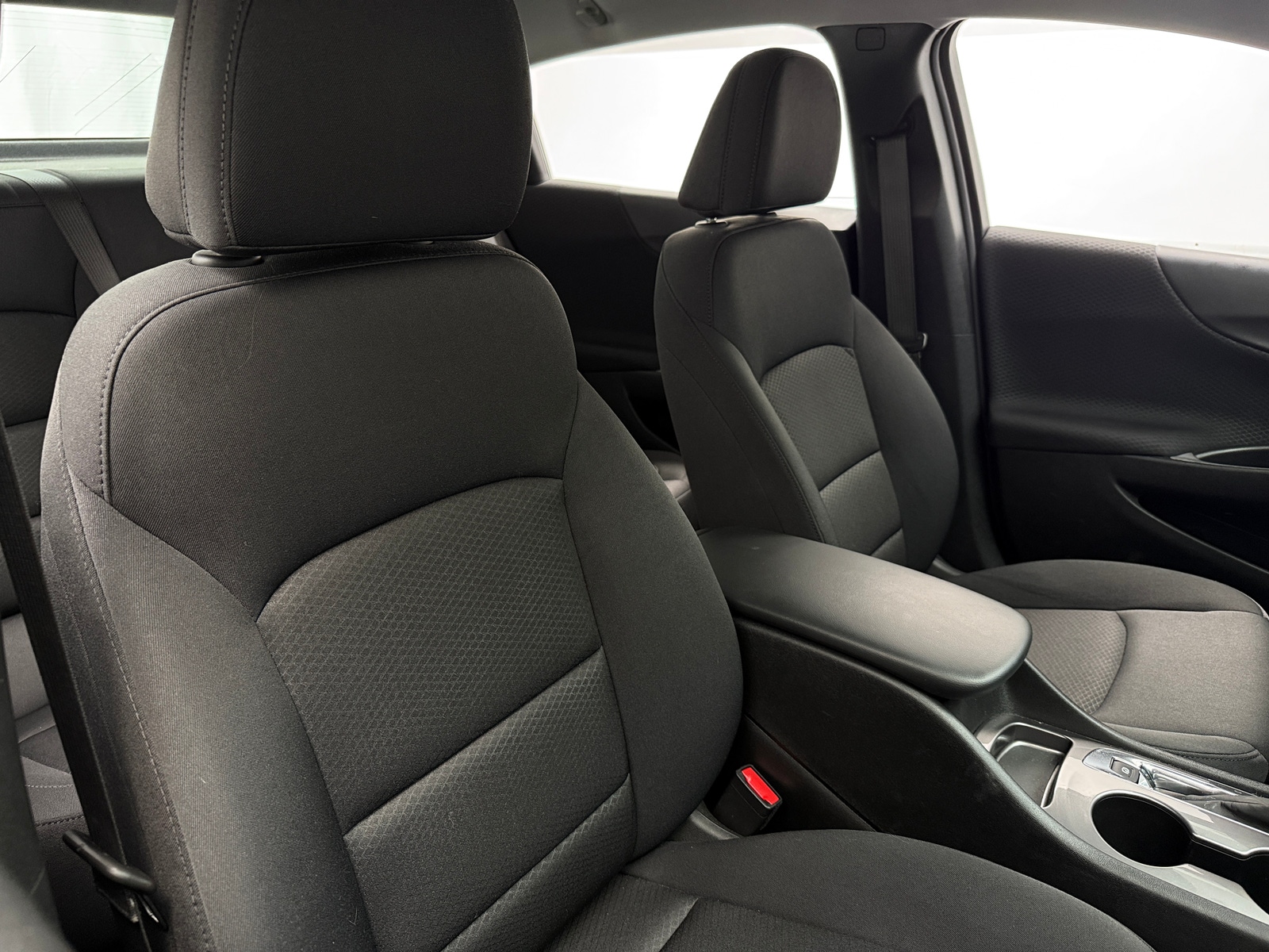 Thumbnail: 2025 Chevrolet Malibu - 2