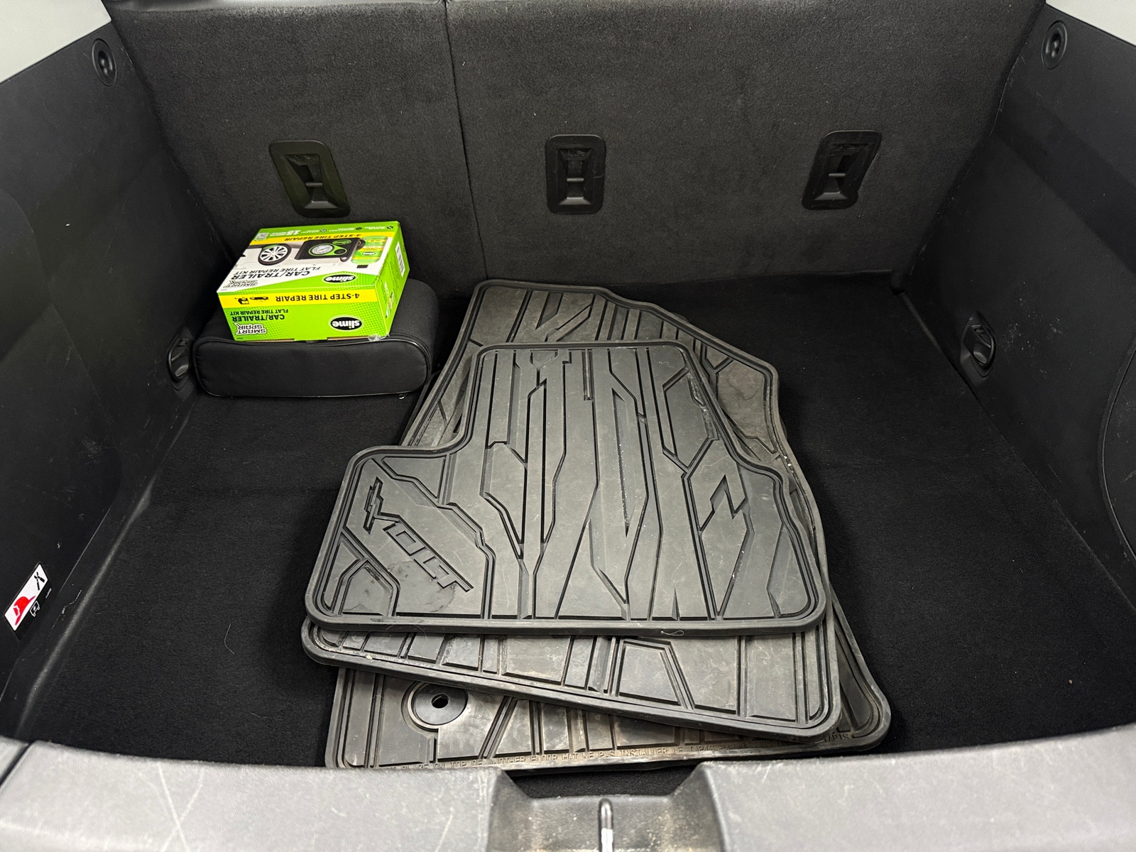 Thumbnail: 2018 Chevrolet Volt - 6