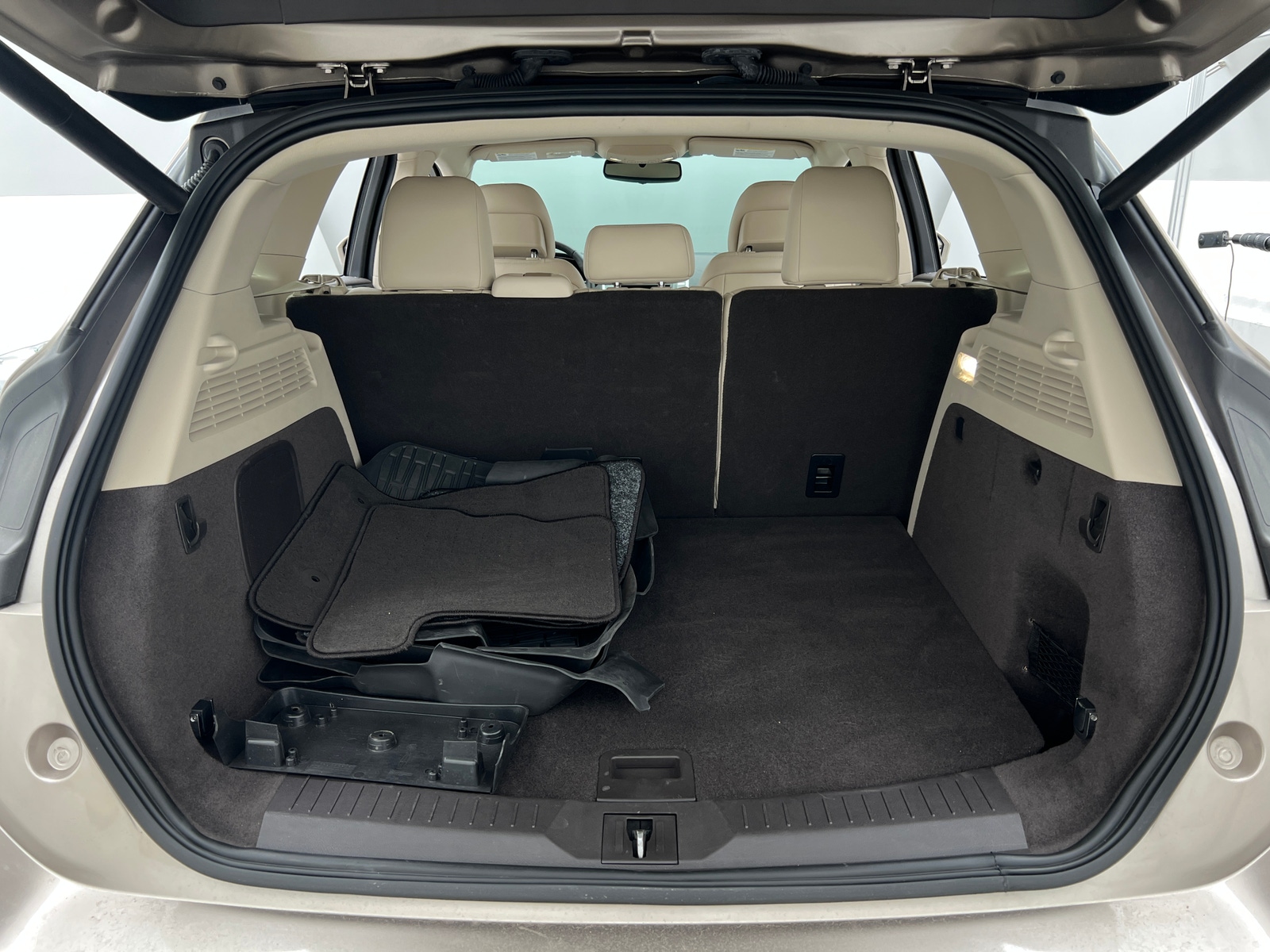 Thumbnail: 2019 Lincoln MKC - 6