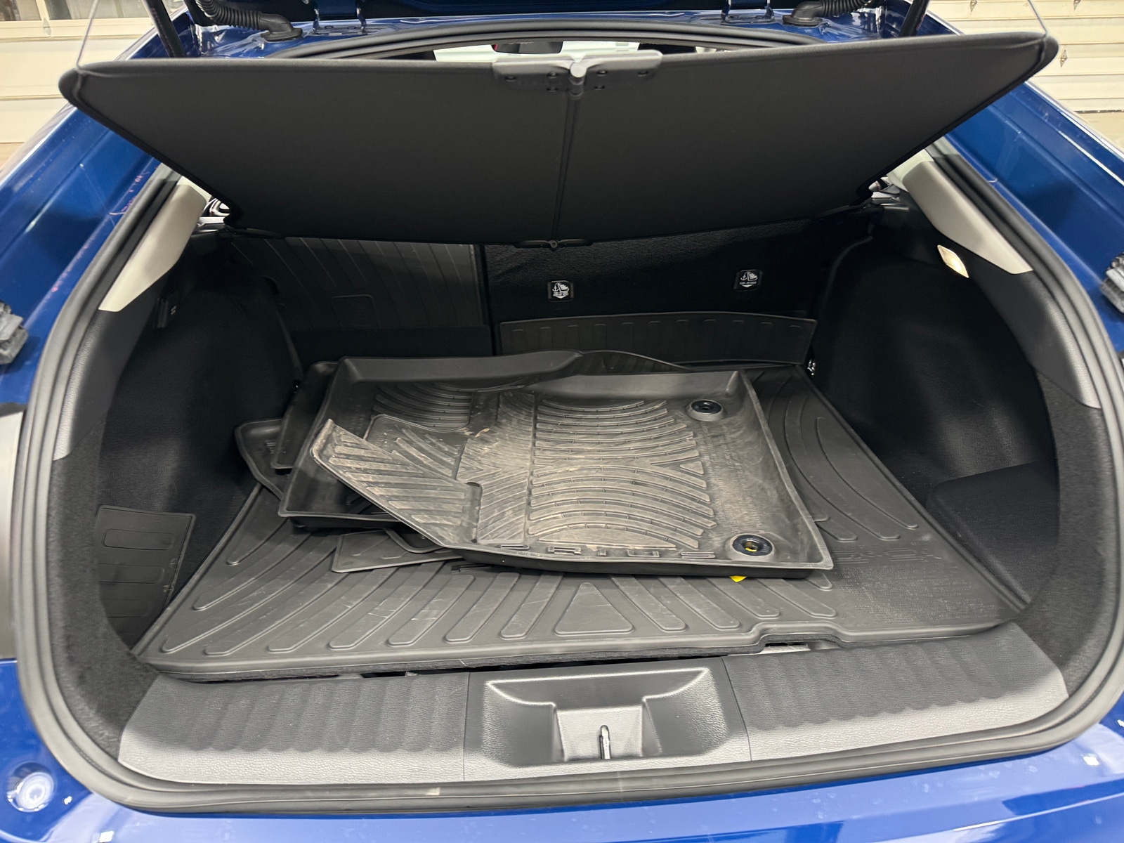 Thumbnail: 2025 Toyota Prius - 6