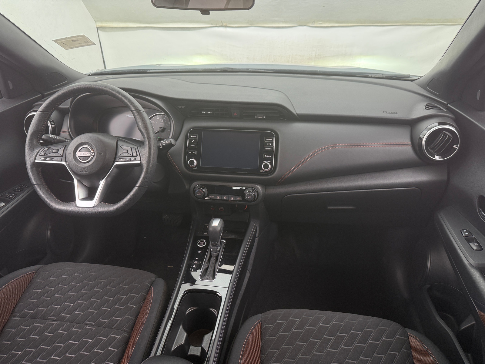 Thumbnail: 2023 Nissan Kicks - 3