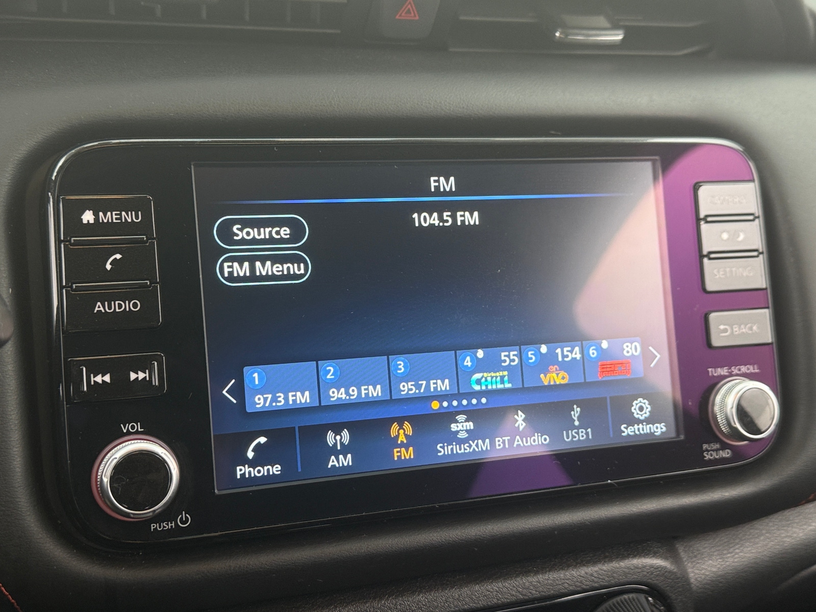 Thumbnail: 2023 Nissan Kicks - 4