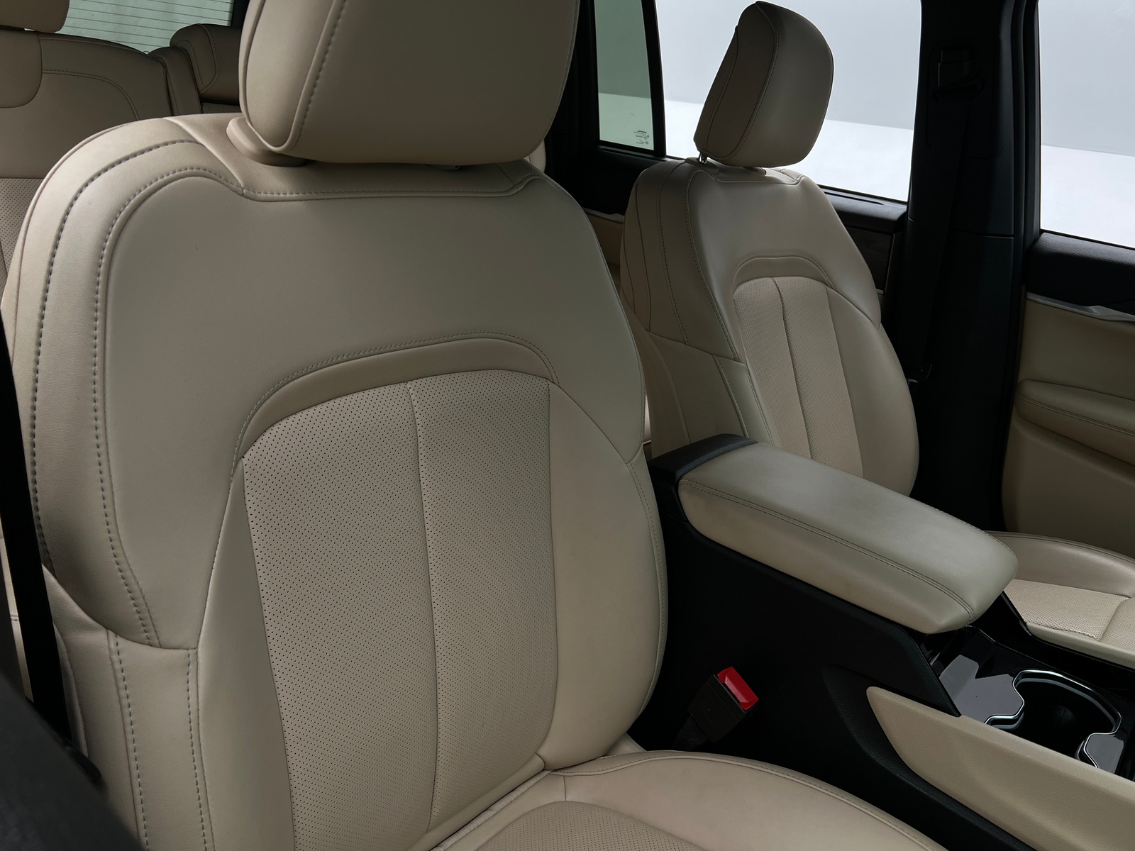 Thumbnail: 2023 Jeep Grand Cherokee - 2