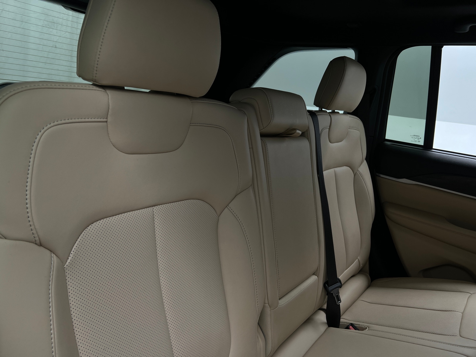 Thumbnail: 2023 Jeep Grand Cherokee - 6