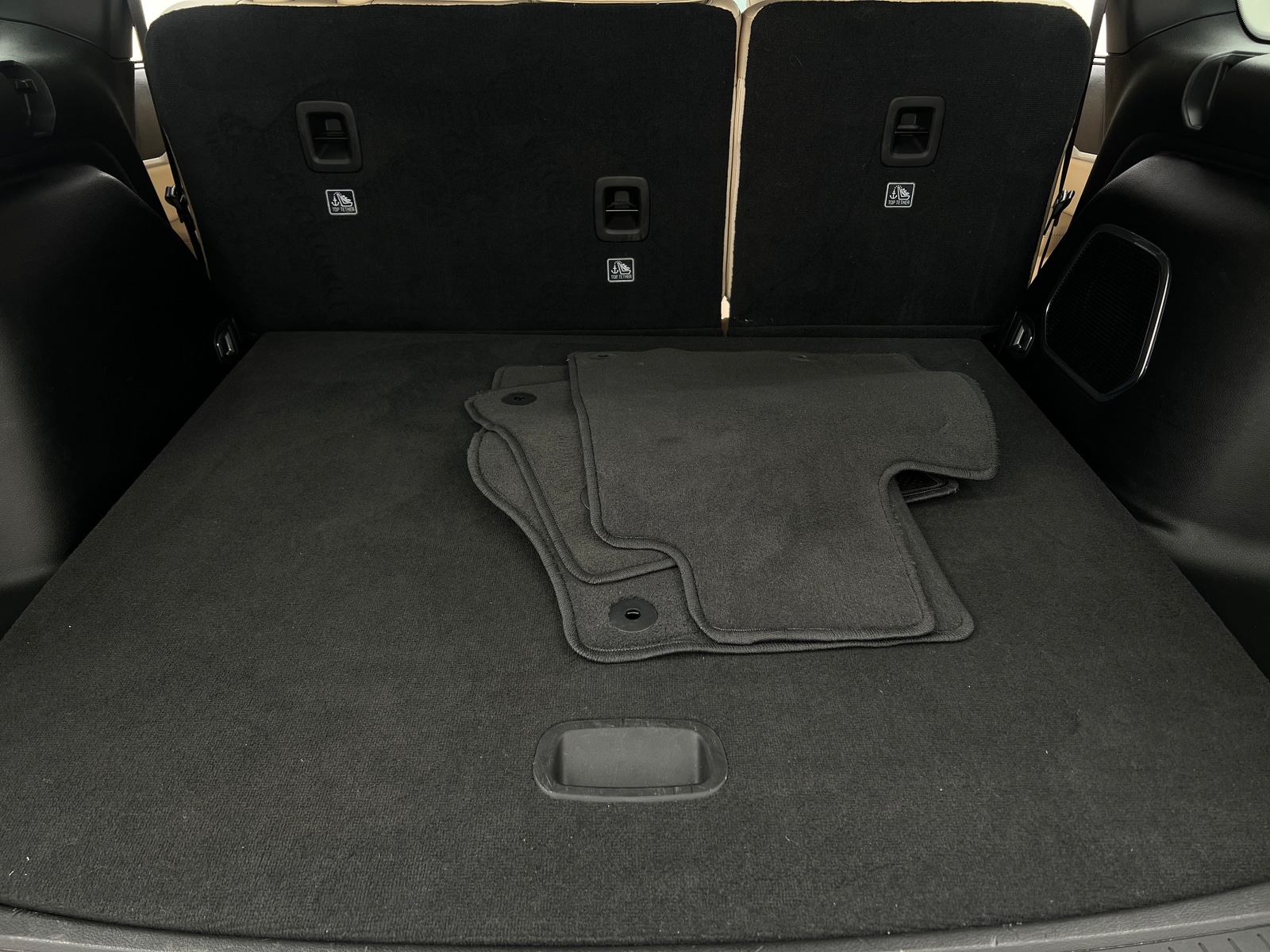 Thumbnail: 2023 Jeep Grand Cherokee - 7