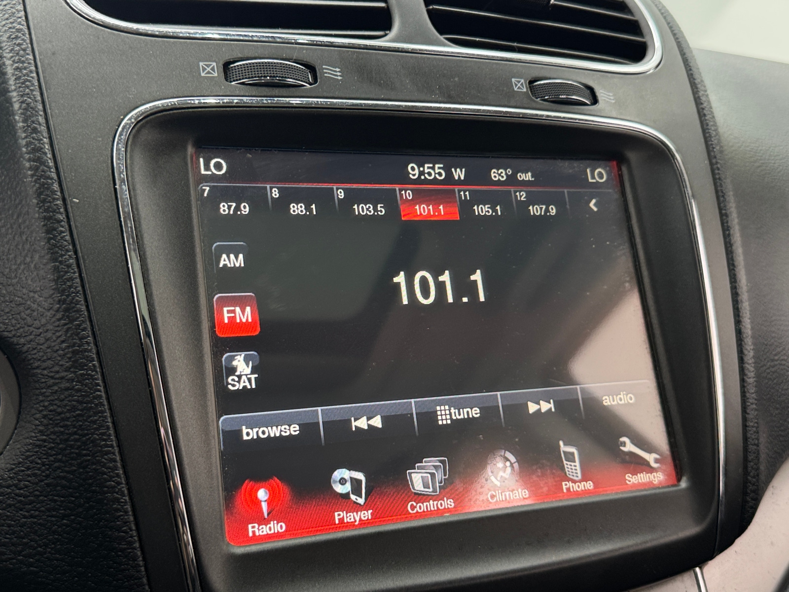 Thumbnail: 2020 Dodge Journey - 3