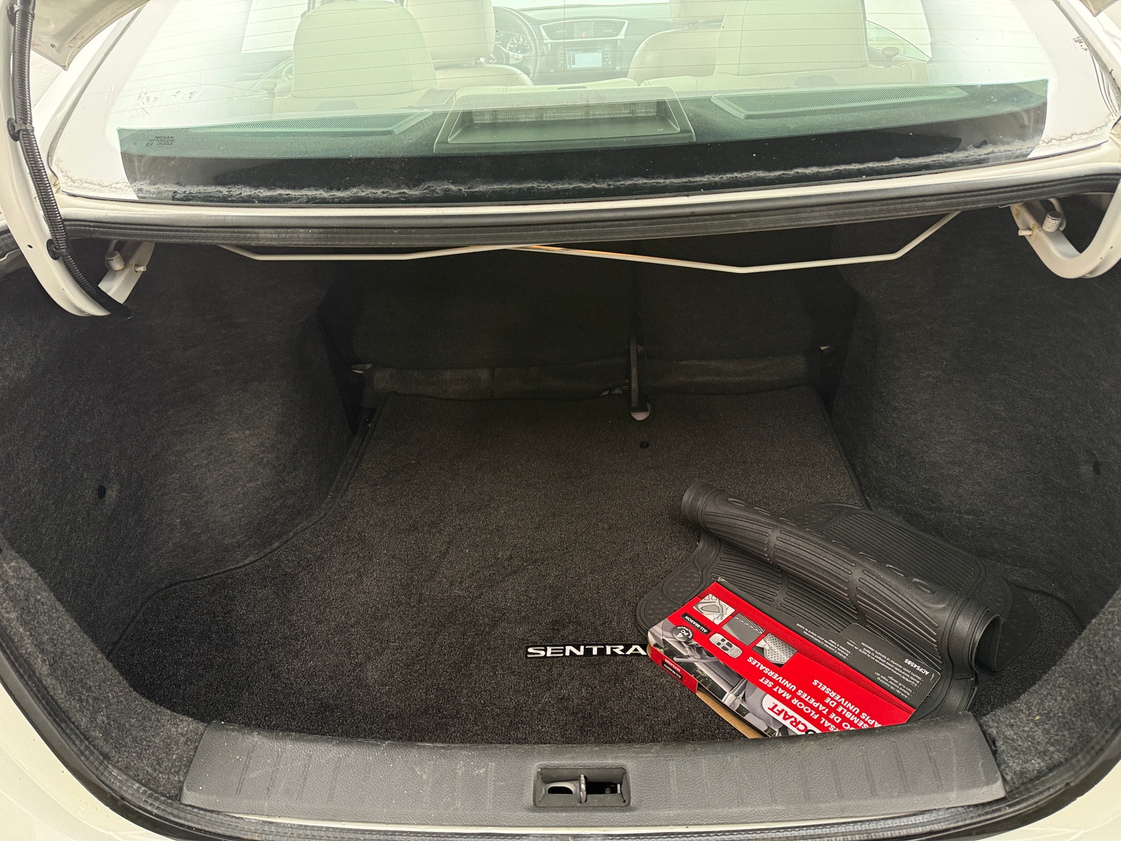 Thumbnail: 2016 Nissan Sentra - 6