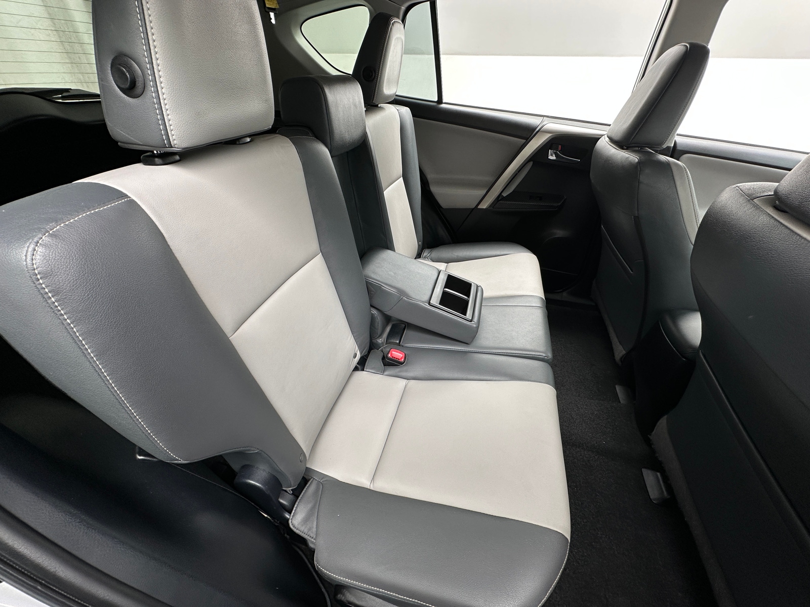 Thumbnail: 2014 Toyota RAV4 - 5