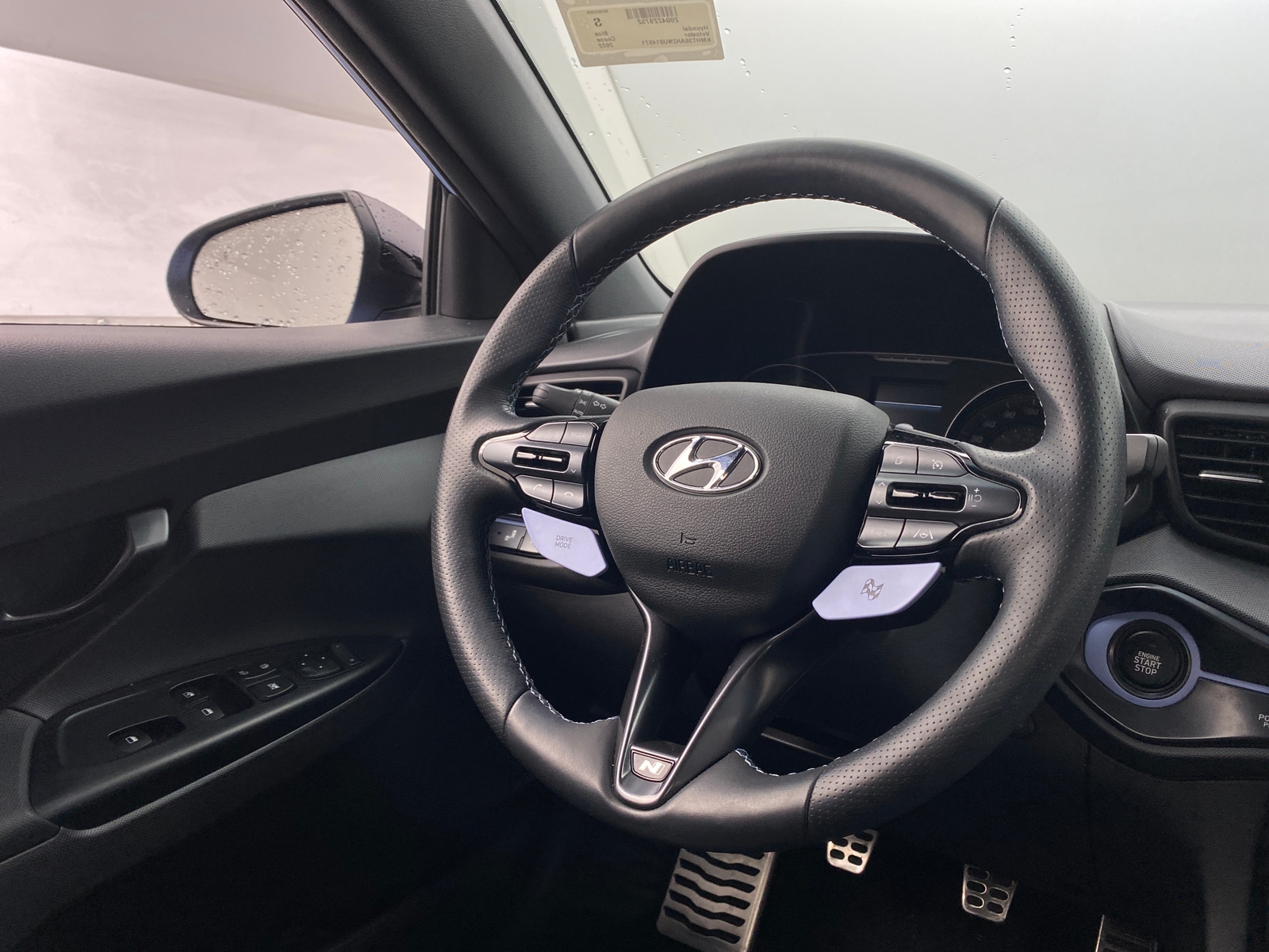 Thumbnail: 2022 Hyundai Veloster - 4