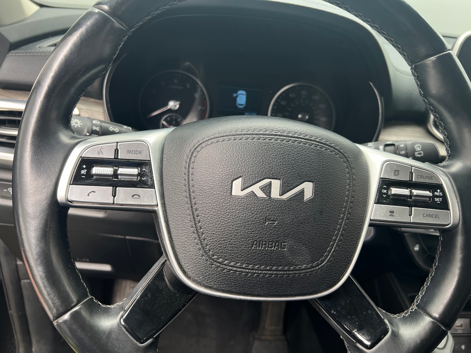 Thumbnail: 2022 Kia Telluride - 4