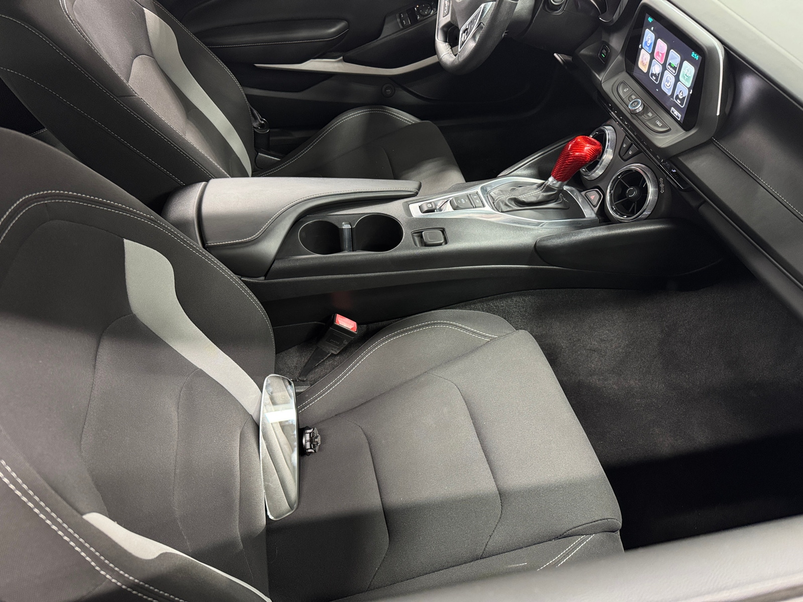 Thumbnail: 2017 Chevrolet Camaro - 2