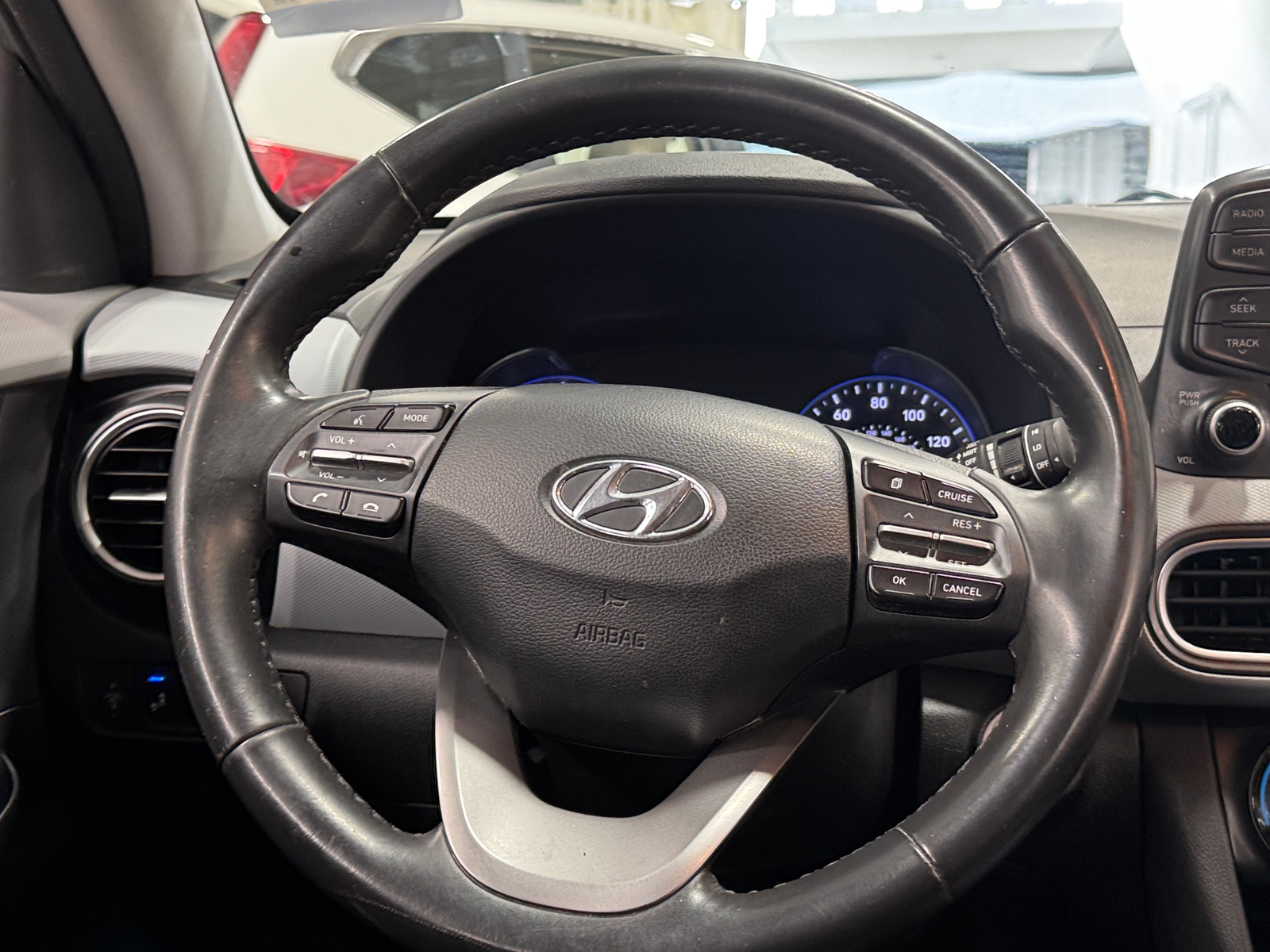 Thumbnail: 2020 Hyundai Kona - 5