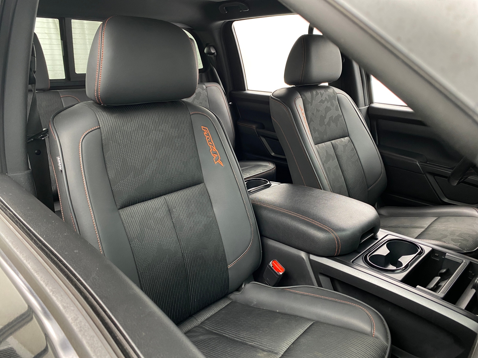 Thumbnail: 2022 Nissan Titan - 2