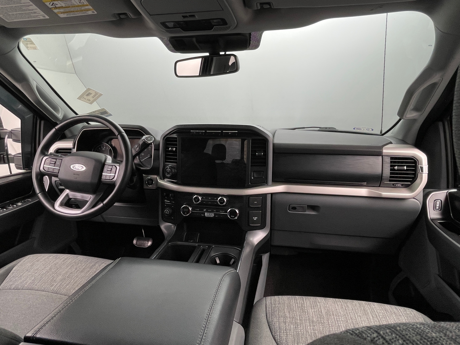 Thumbnail: 2021 Ford Econoline - 3