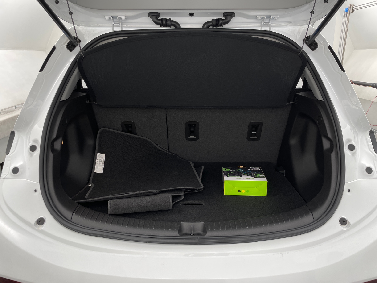 Thumbnail: 2022 Chevrolet Bolt EV - 7