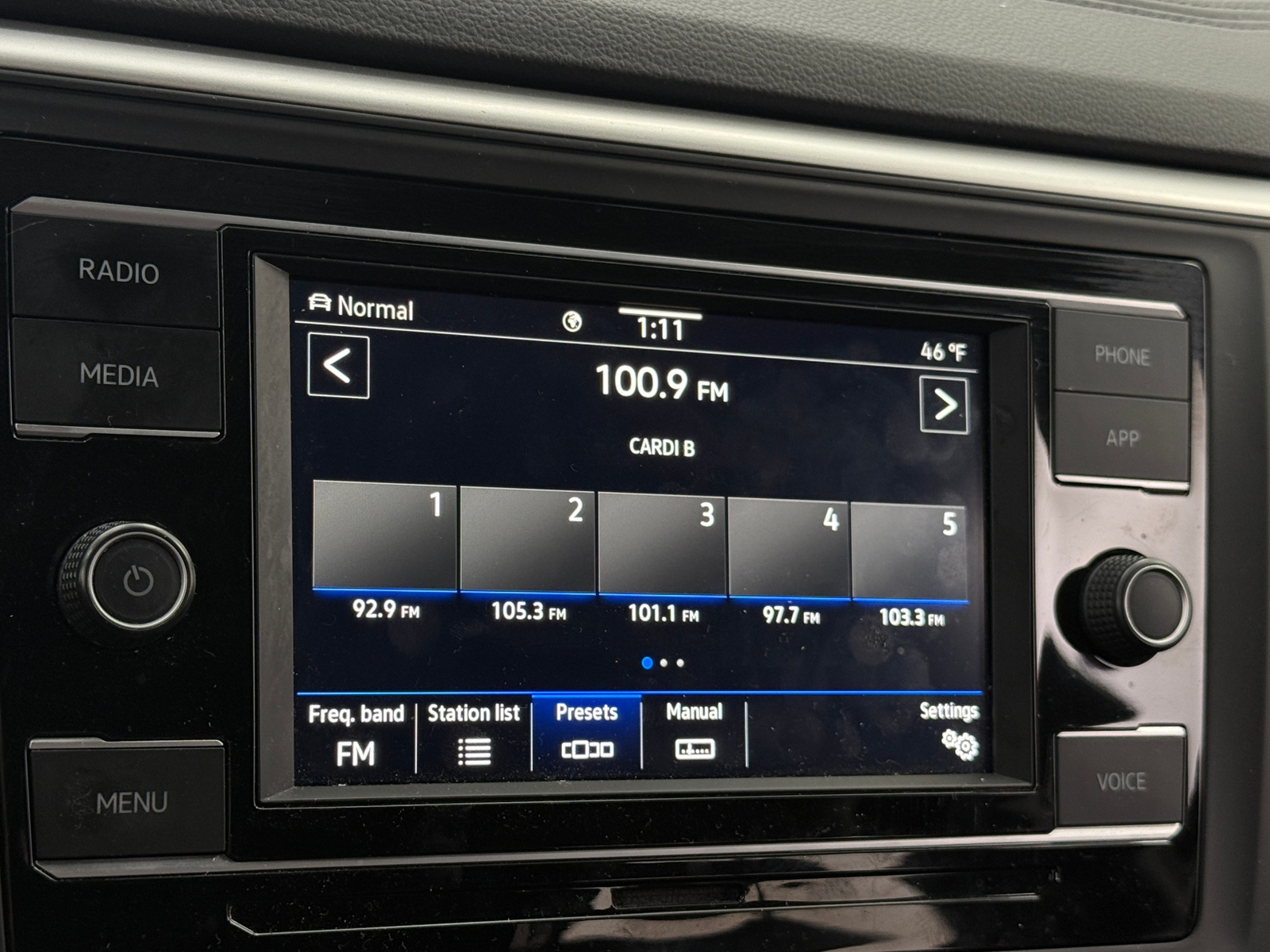 Thumbnail: 2023 Volkswagen Atlas - 4