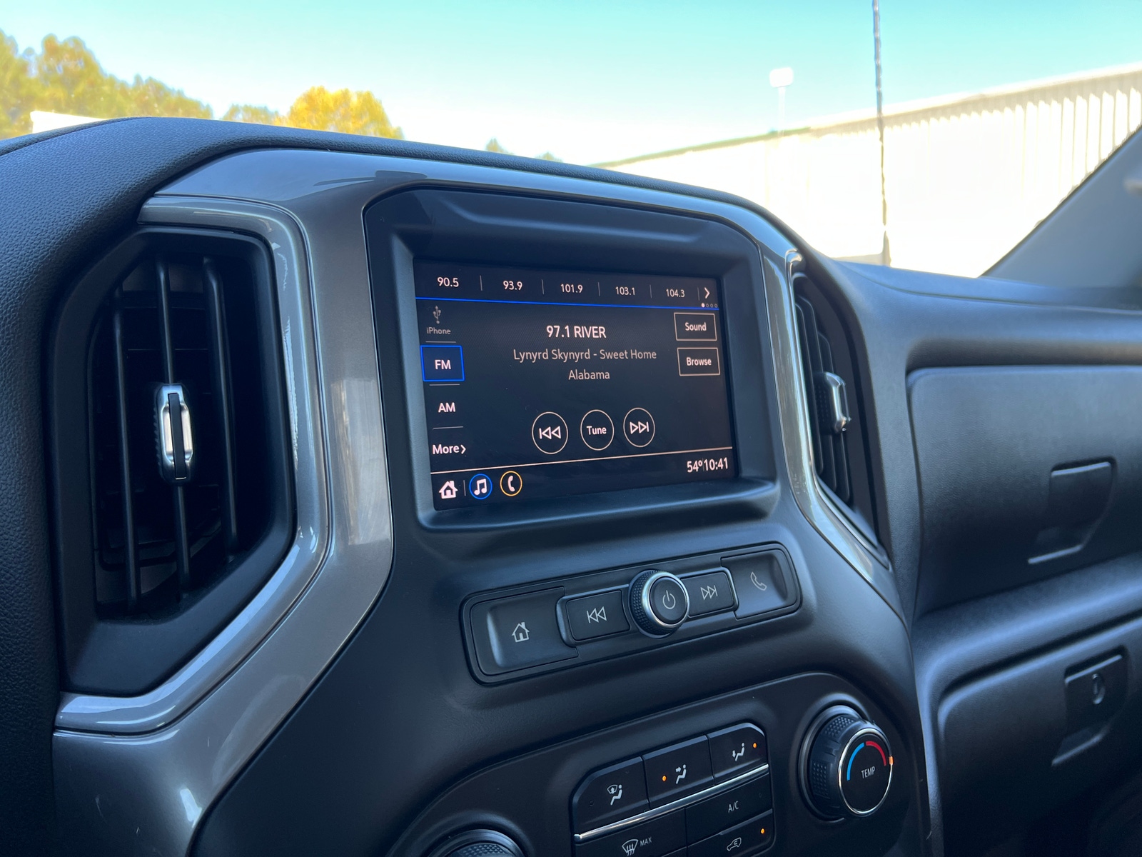 Thumbnail: 2020 Chevrolet Silverado 2500 - 4