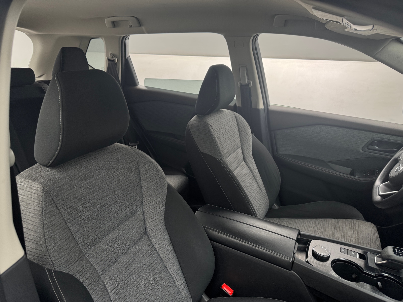 Thumbnail: 2021 Nissan Rogue - 2