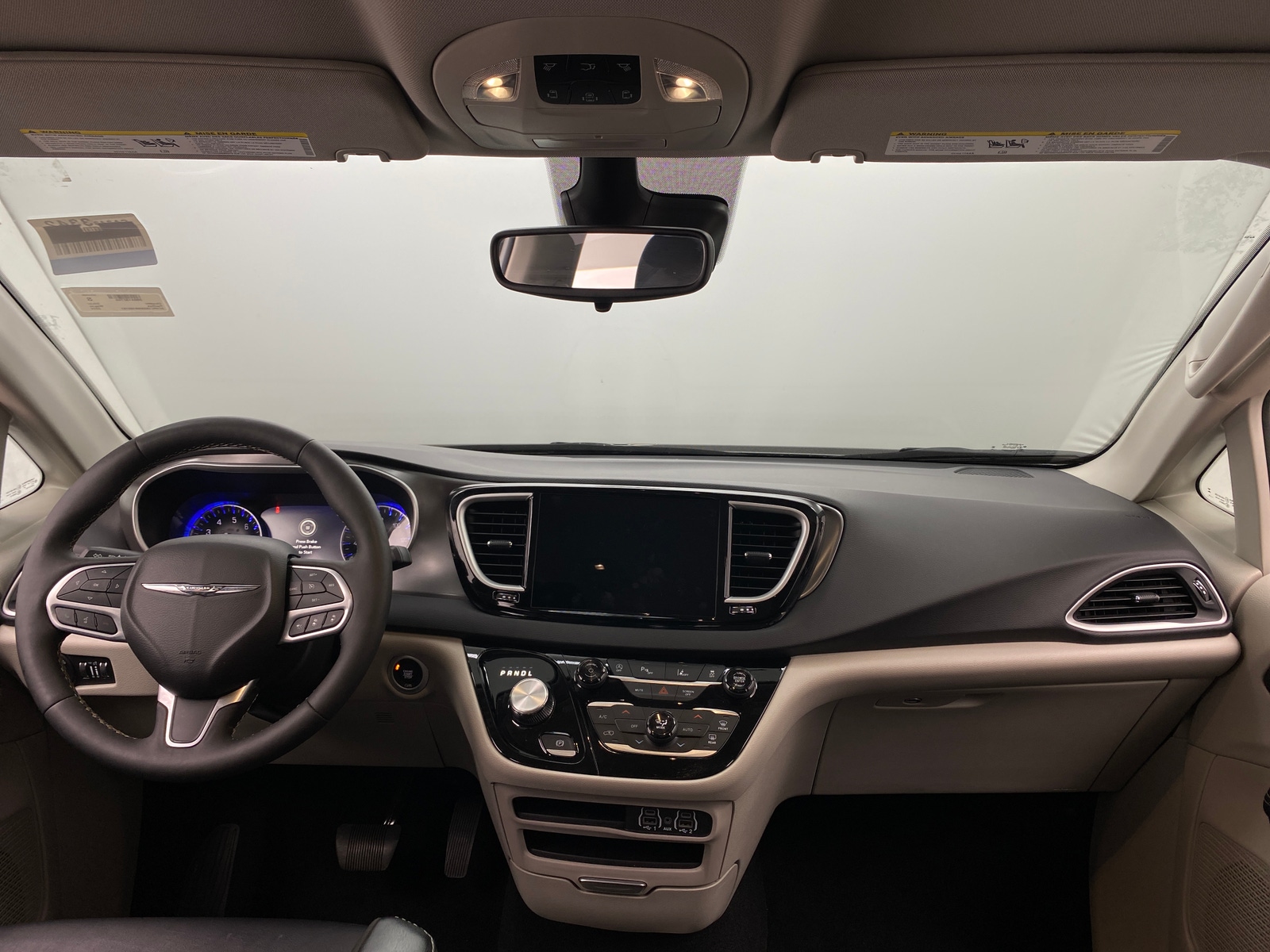 Thumbnail: 2024 Chrysler Pacifica - 2