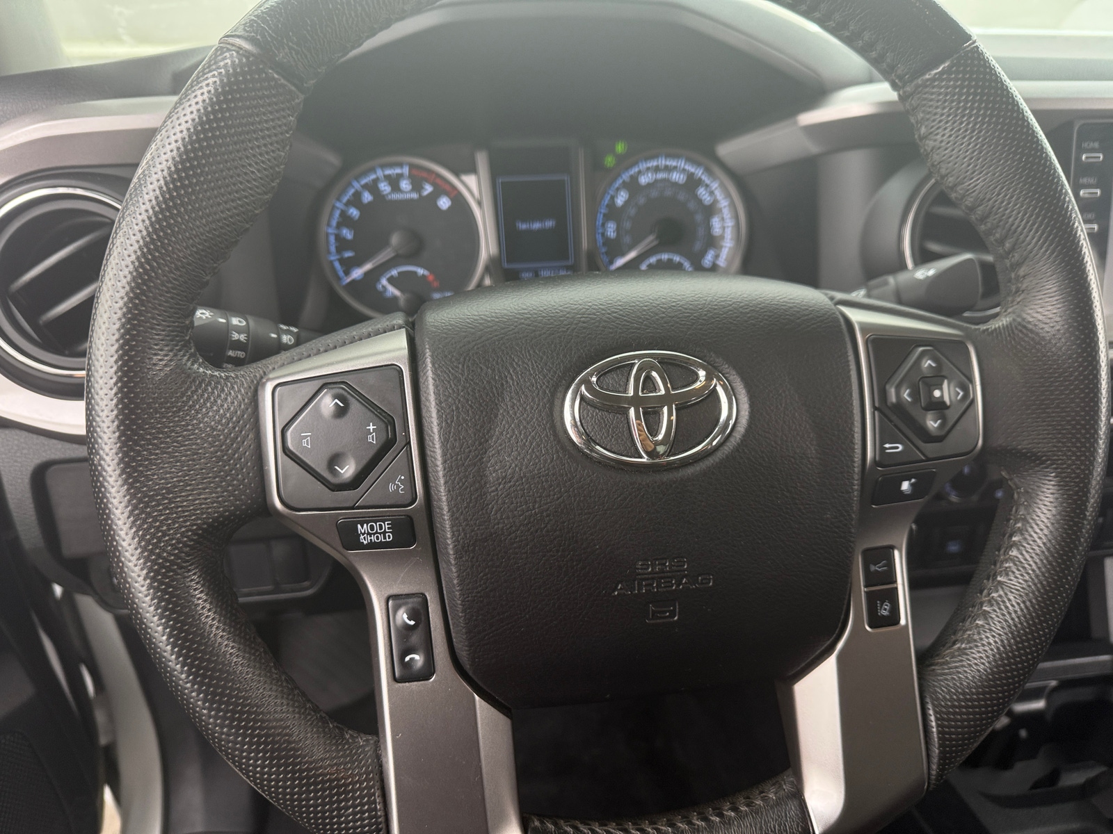 Thumbnail: 2021 Toyota Tacoma - 5