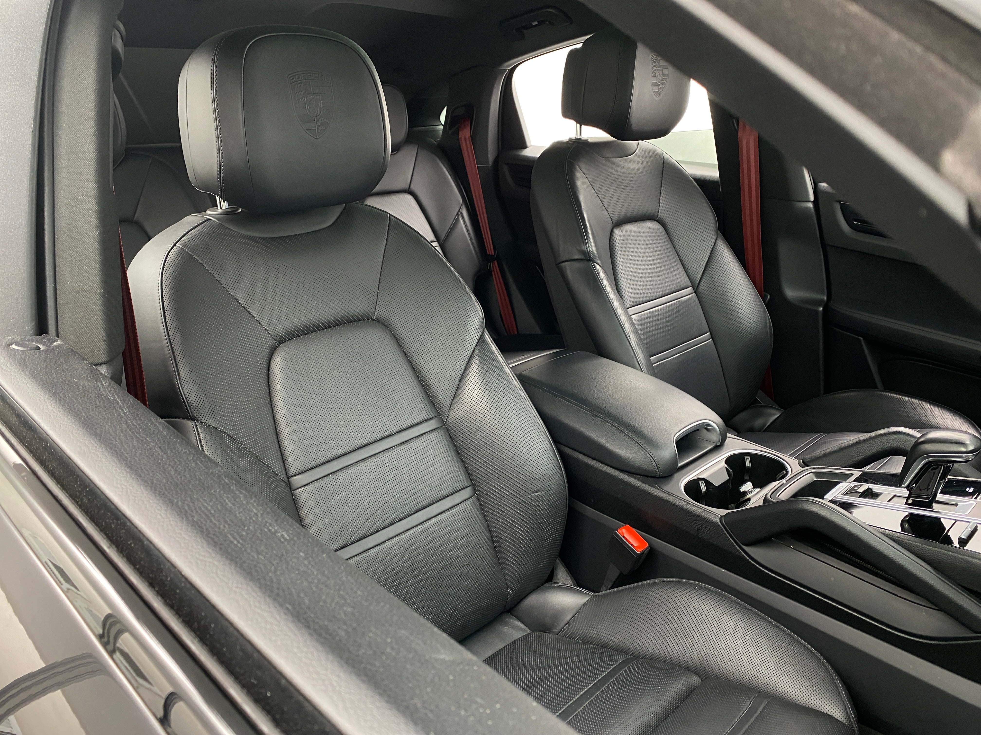 2021 Porsche Cayenne Coup