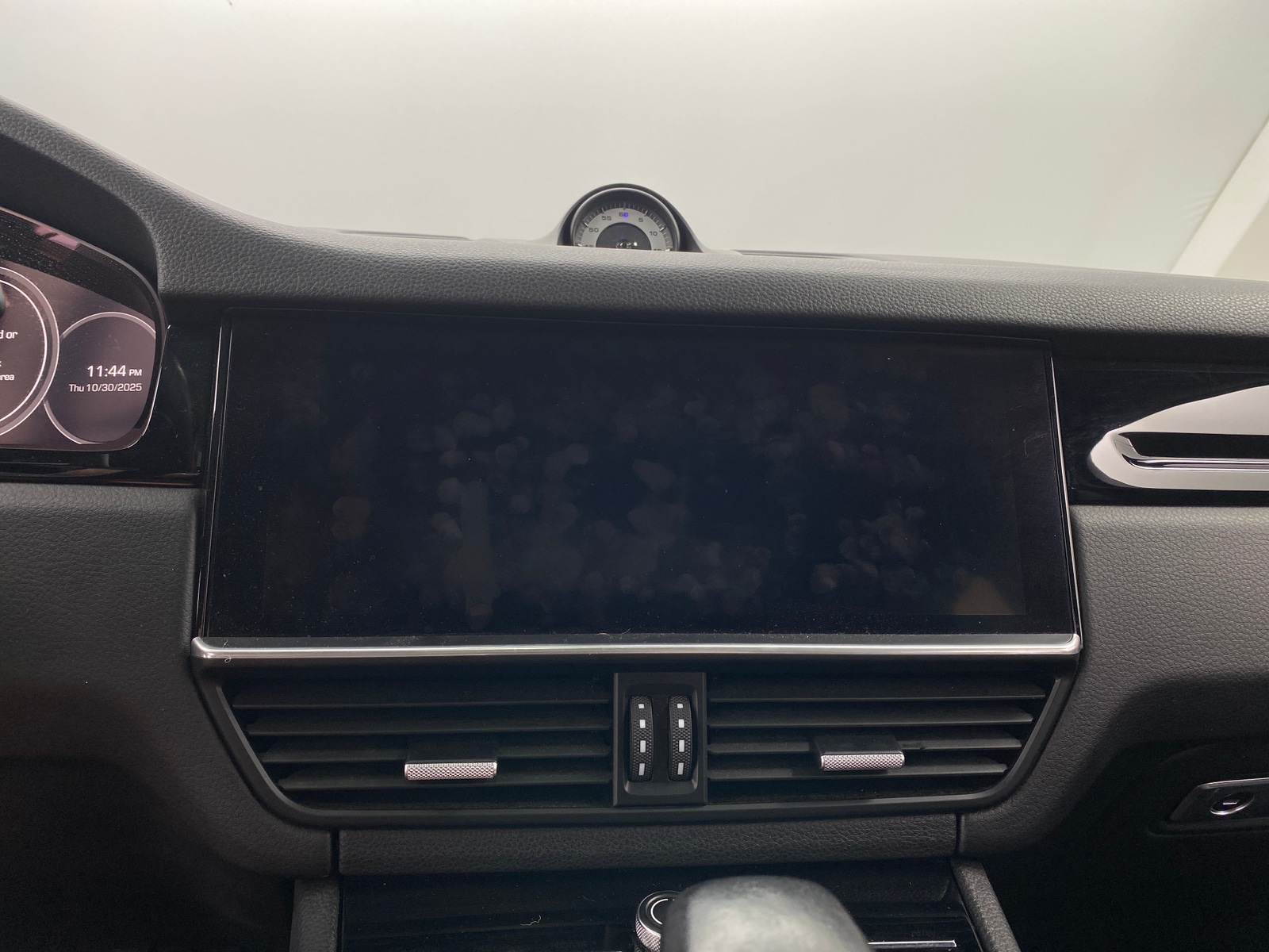 Thumbnail: 2021 Porsche  - 3