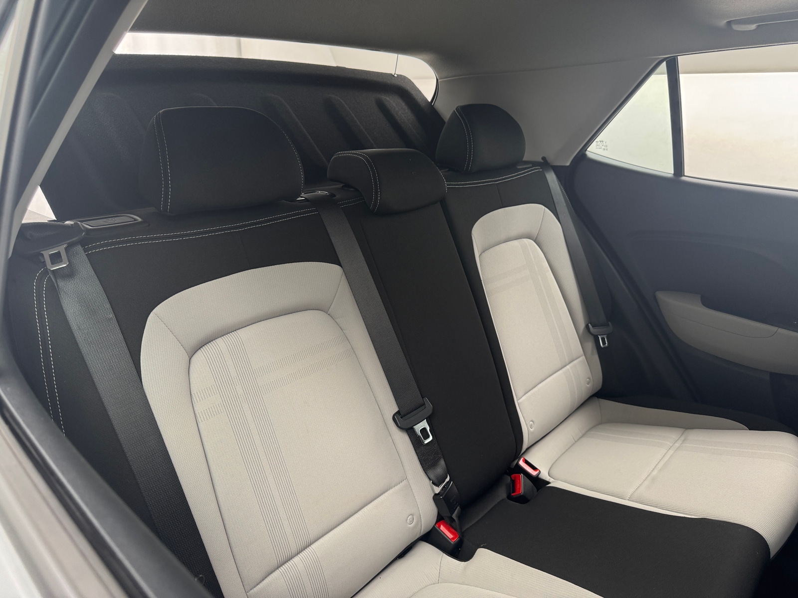 Thumbnail: 2023 Hyundai Venue - 6