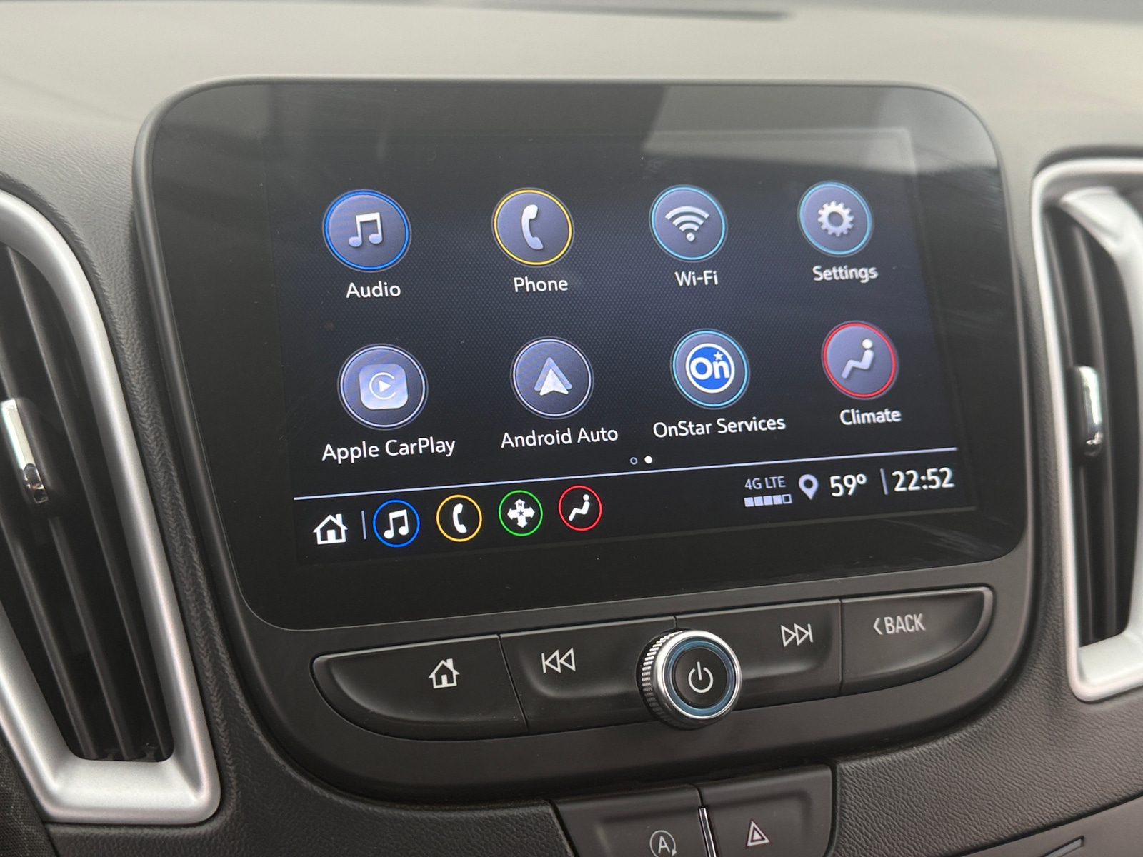 Thumbnail: 2023 Chevrolet Malibu - 4