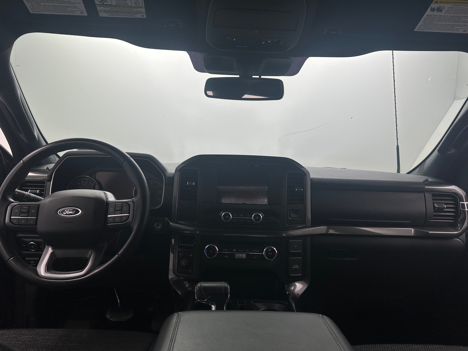 Thumbnail: 2023 Ford Econoline - 3