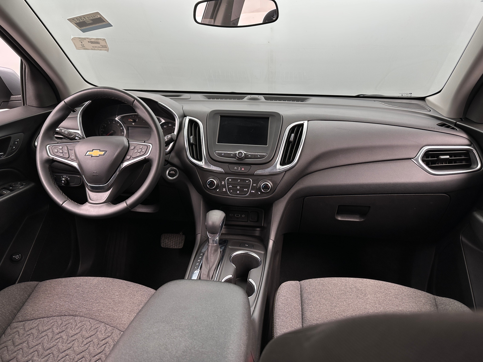 Thumbnail: 2024 Chevrolet Equinox - 3