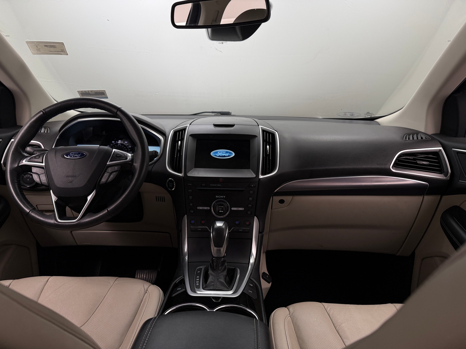 Thumbnail: 2016 Ford Edge - 2