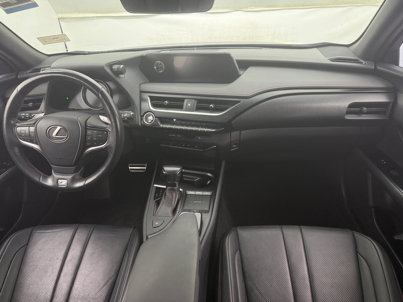 Thumbnail: 2019 Lexus UX - 2