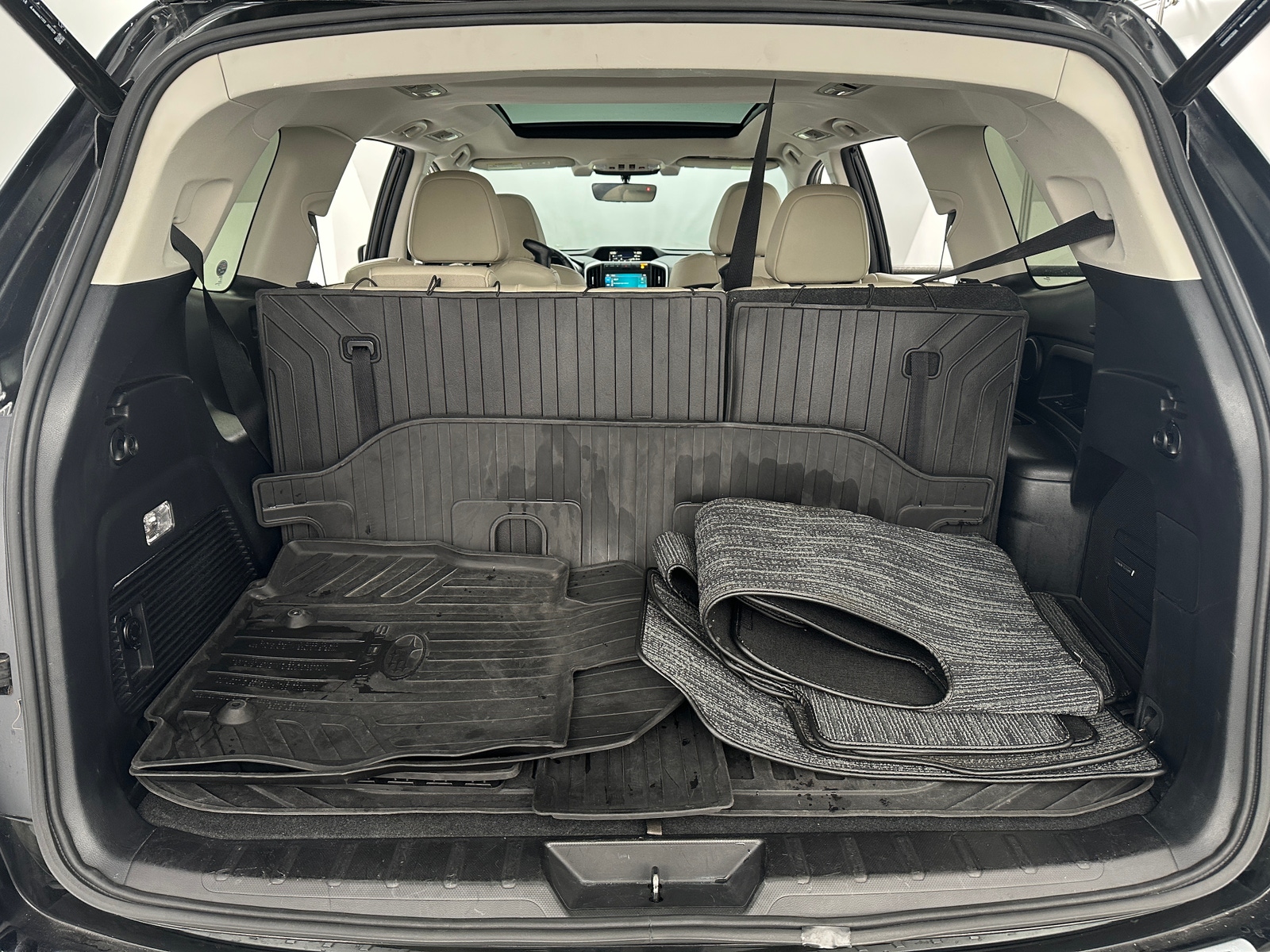 Thumbnail: 2022 Subaru Ascent - 6