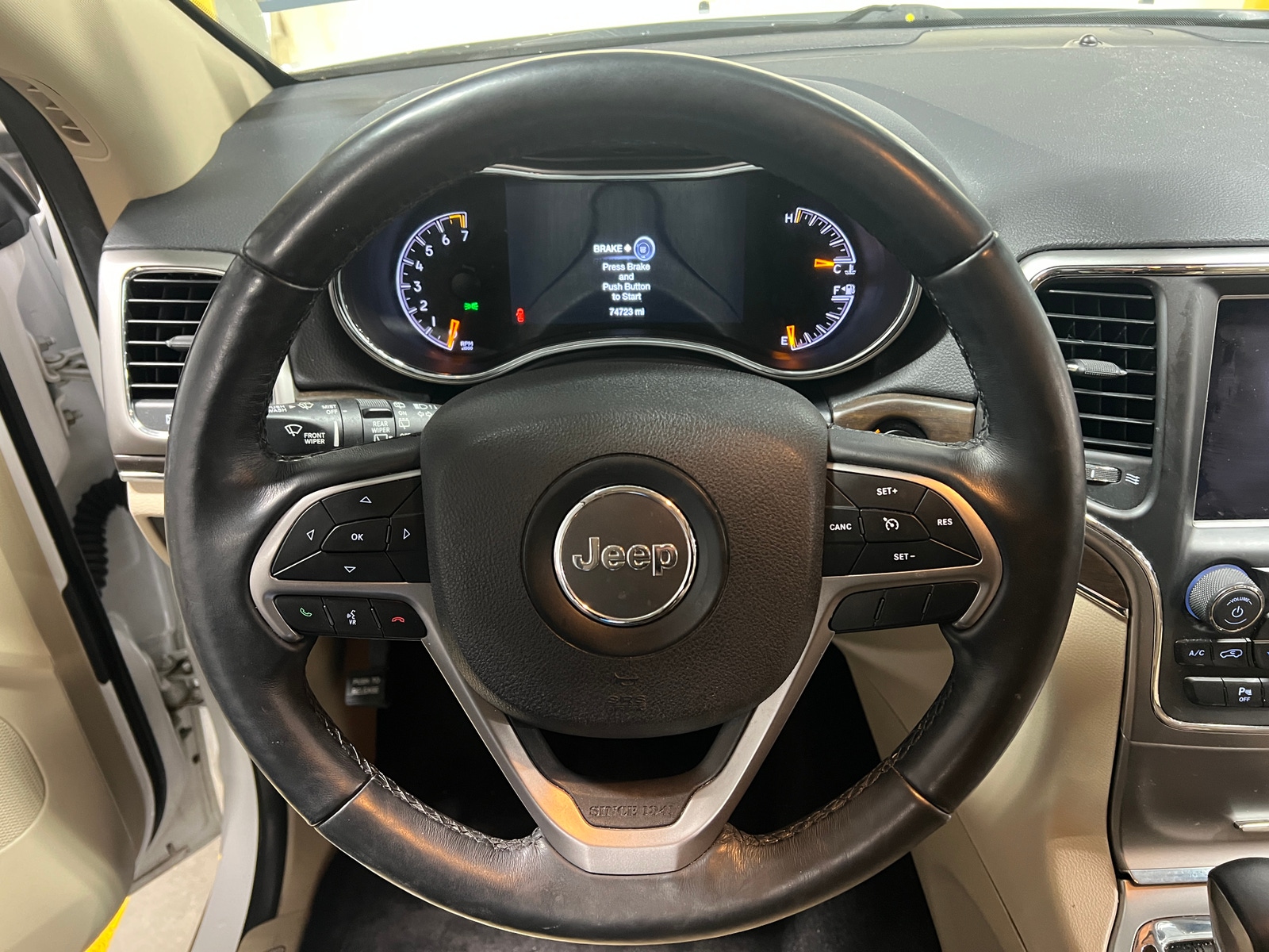 Thumbnail: 2018 Jeep Grand Cherokee - 4