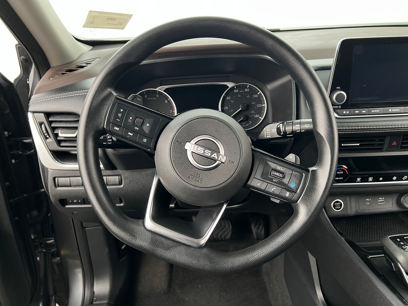 Thumbnail: 2023 Nissan Rogue - 5