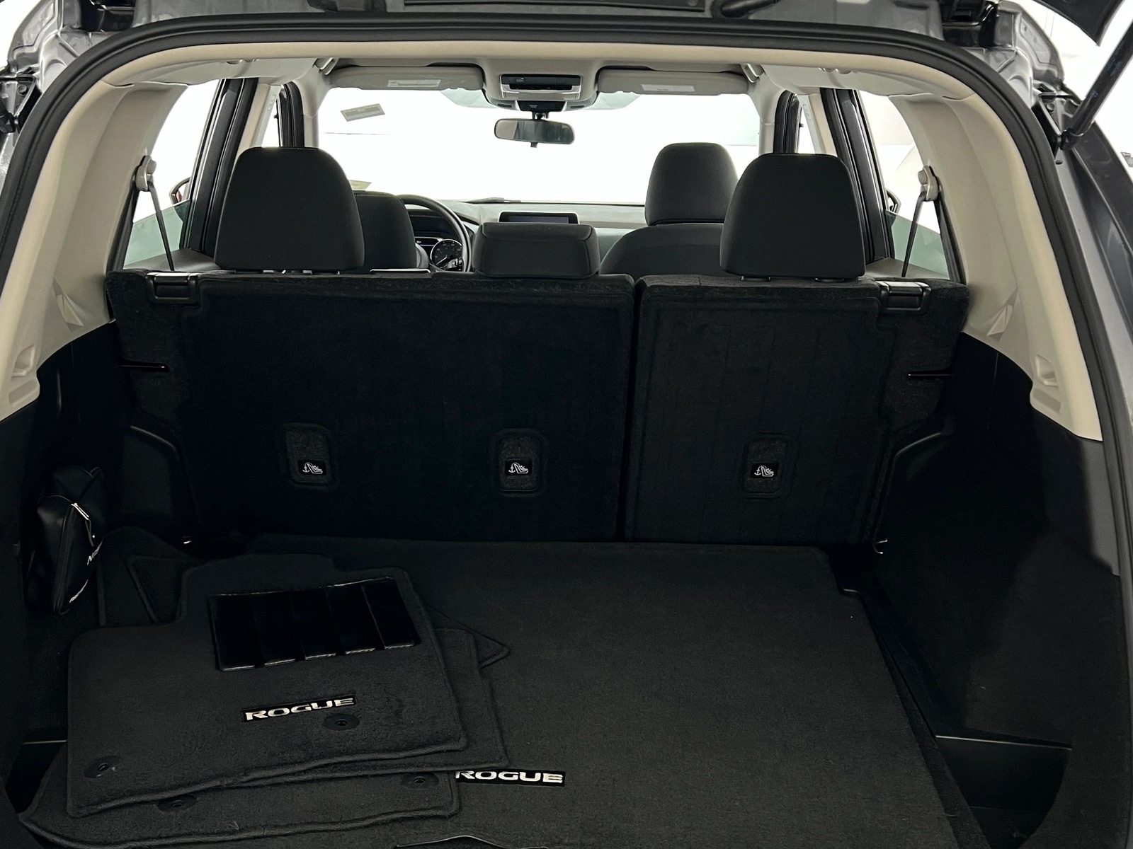 Thumbnail: 2023 Nissan Rogue - 7