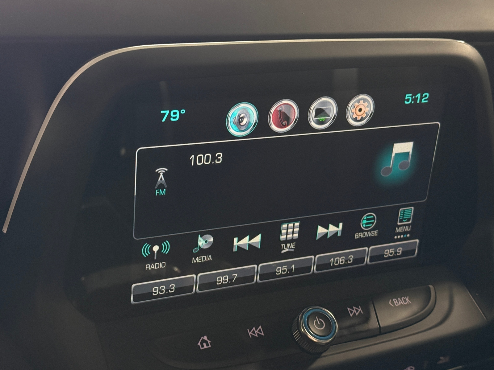 Thumbnail: 2016 Chevrolet Camaro - 3