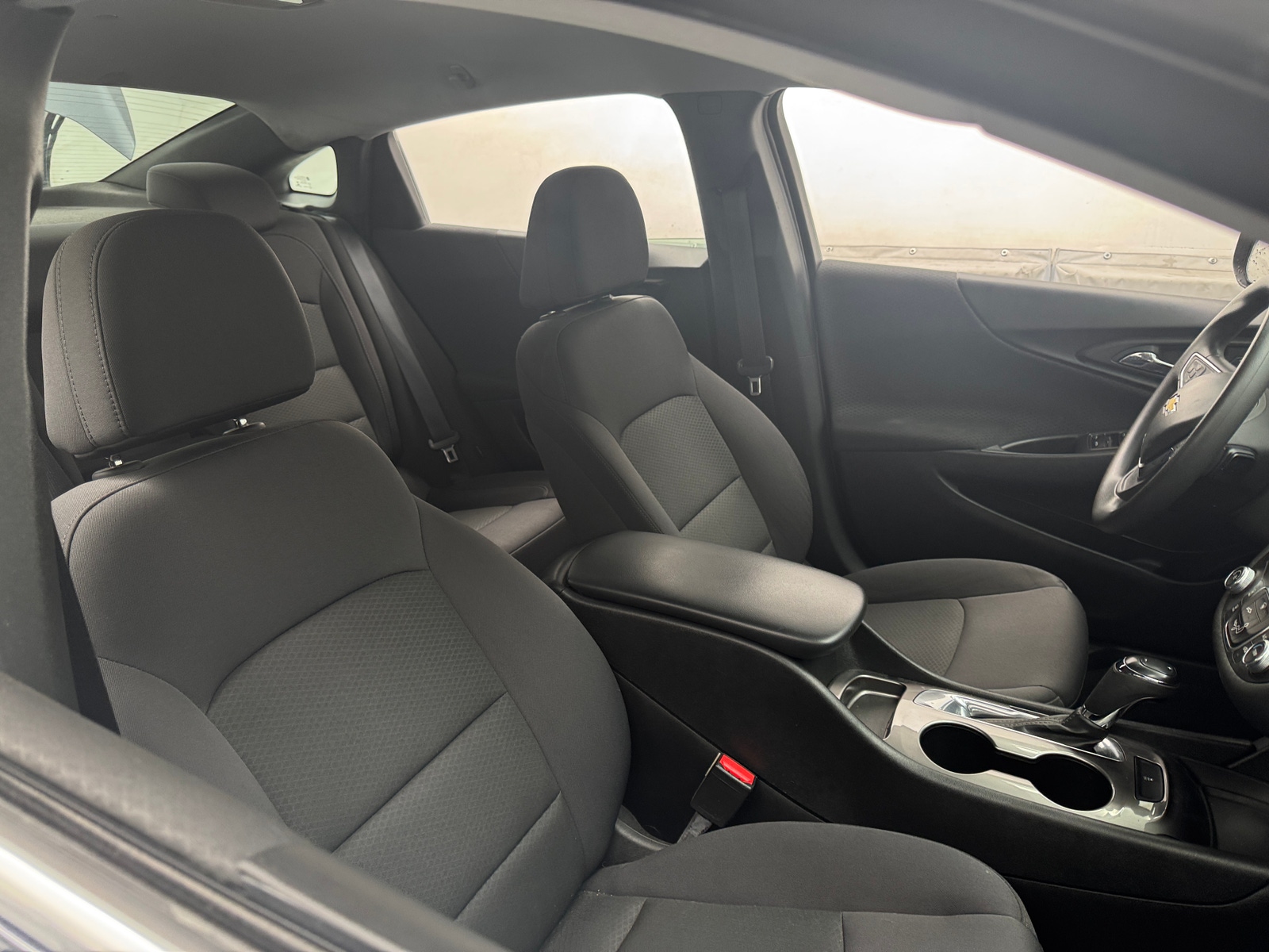 Thumbnail: 2018 Chevrolet Malibu - 2